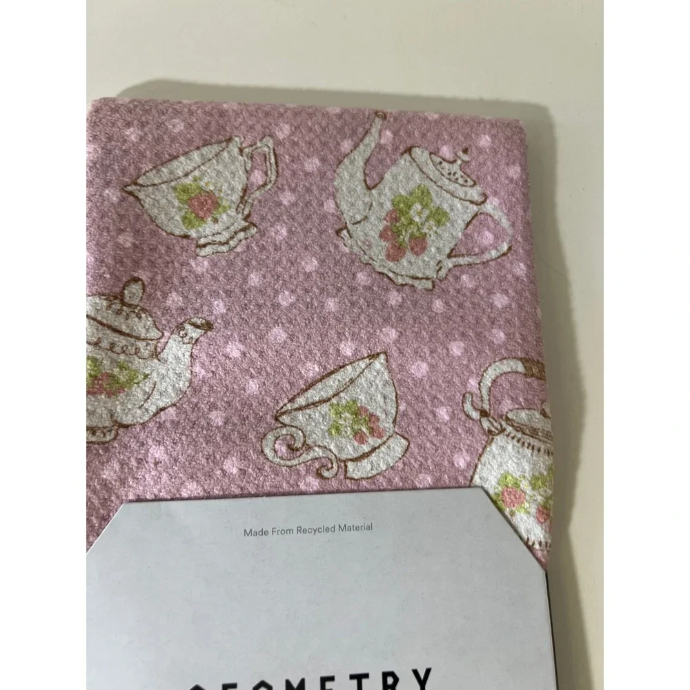 Geometry‎ Kitchen Tea Towels Tea Cups Teapots Polka Dot Pink White NWT